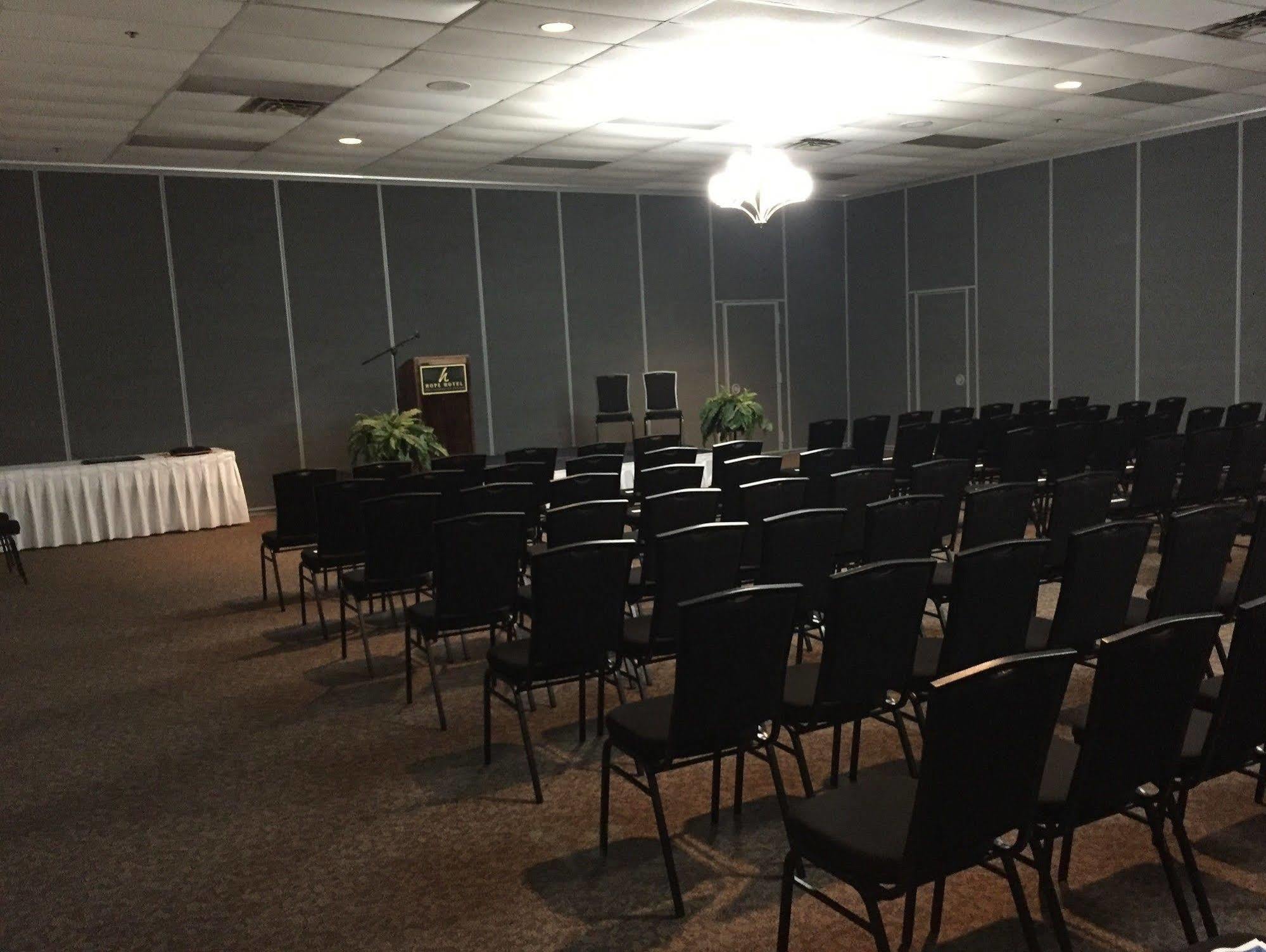 Hope Hotel And Richard C. Holbrooke Conference Center Fairborn Exteriör bild